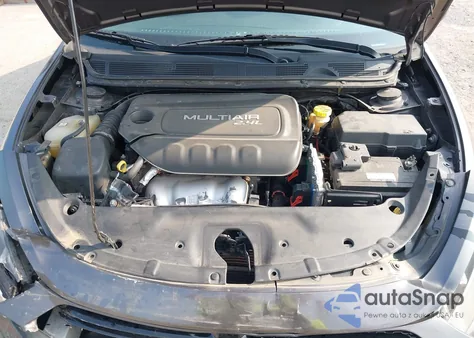 2016 Dodge Dart Sxt z USA, uszkodzony, nr VIN 1C3CDFBBXGD629937